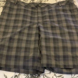 Sunice 36 Plaid‎ Black/Grey Shorts